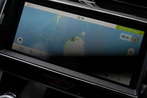 2019 Jaguar XE P300 R-Dynamic SE X760