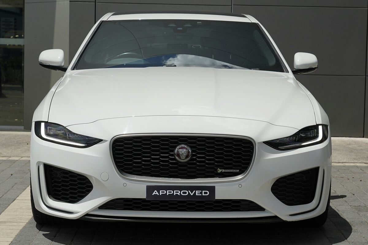 2019 Jaguar XE P300 R-Dynamic SE X760