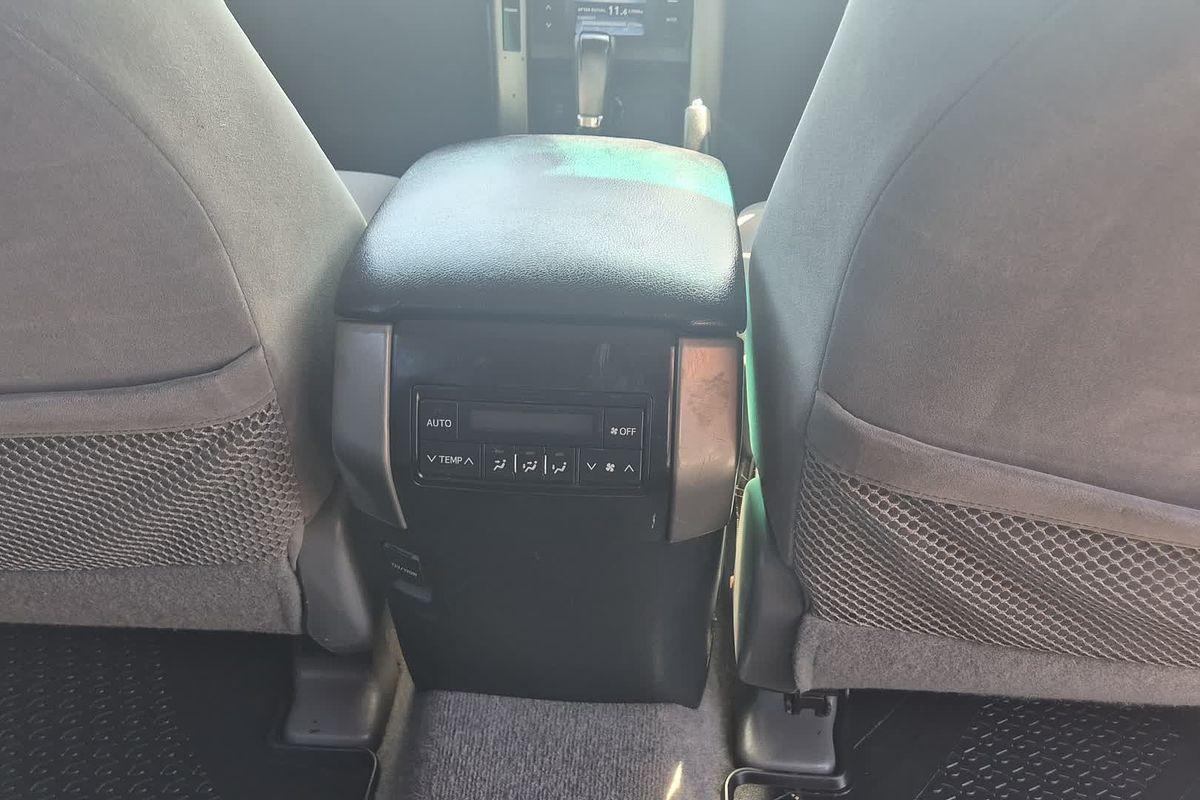 2013 Toyota Landcruiser PRADO GXL (4x4) KDJ150R 11 UPGRADE