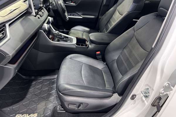 2022 Toyota RAV4 Cruiser AXAH52R