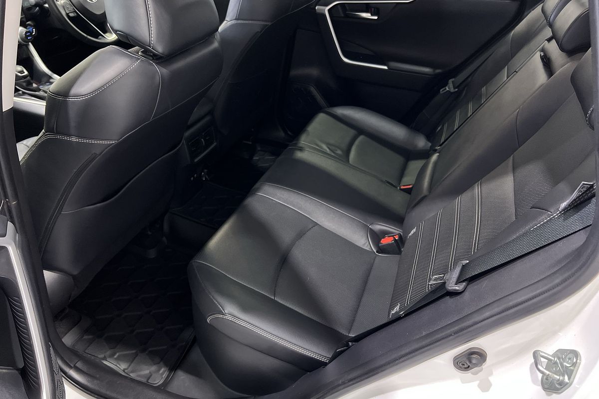 2022 Toyota RAV4 Cruiser AXAH52R