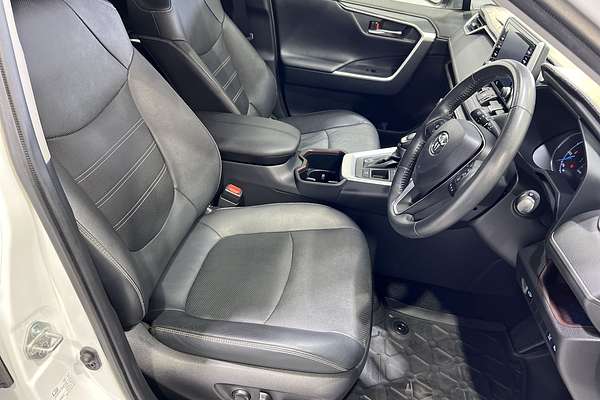 2022 Toyota RAV4 Cruiser AXAH52R