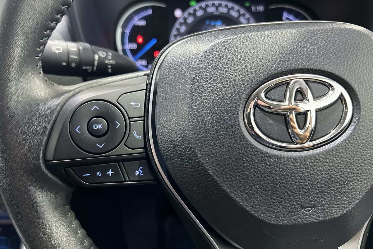 2022 Toyota RAV4 Cruiser AXAH52R