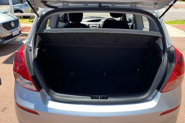 2013 Hyundai i20 Active PB