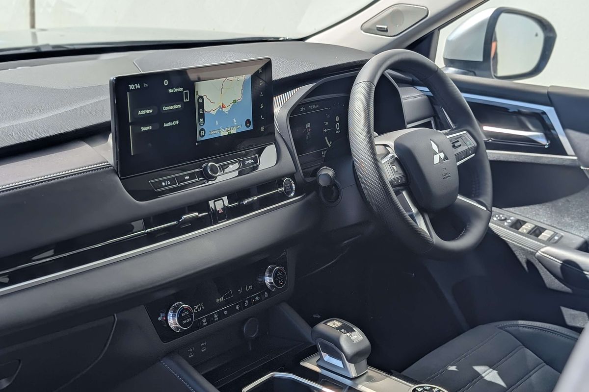 2025 Mitsubishi Outlander Aspire ZM