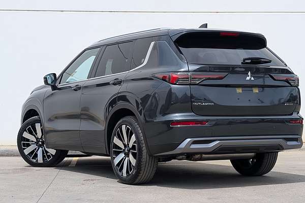 2025 Mitsubishi Outlander Aspire ZM