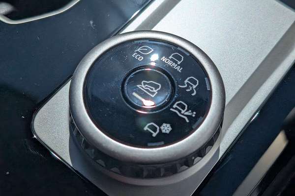 2025 Mitsubishi Outlander Aspire ZM