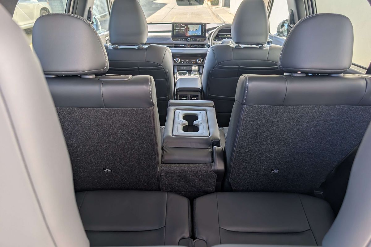 2025 Mitsubishi Outlander Aspire ZM