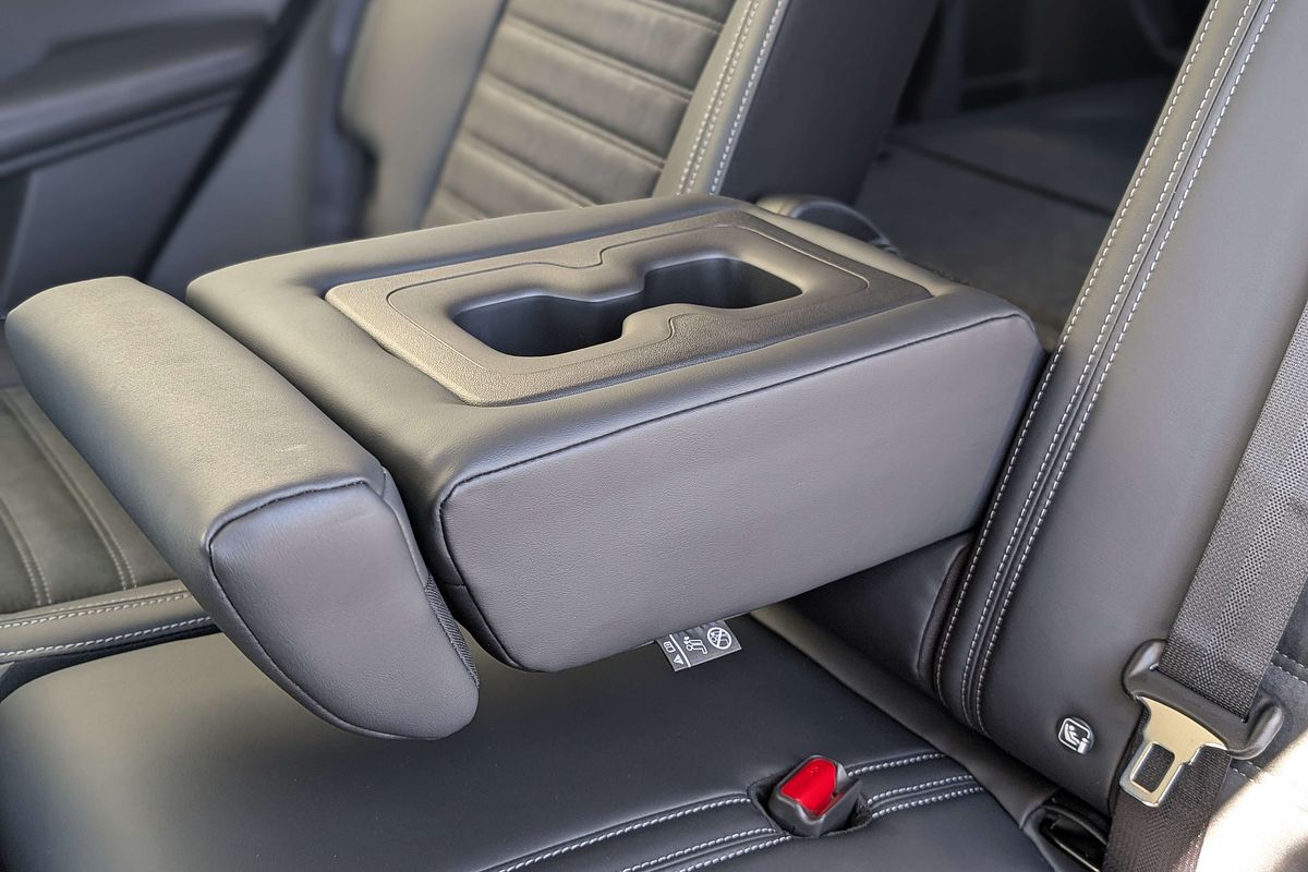 2025 Mitsubishi Outlander Aspire ZM