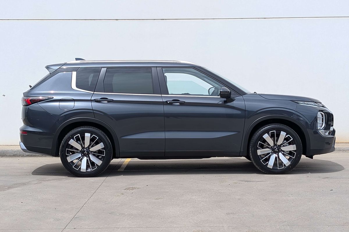 2025 Mitsubishi Outlander Aspire ZM