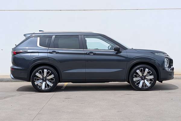 2025 Mitsubishi Outlander Aspire ZM