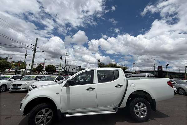 2010 Mitsubishi TRITON GLX (4x4) MN MY10 4X4