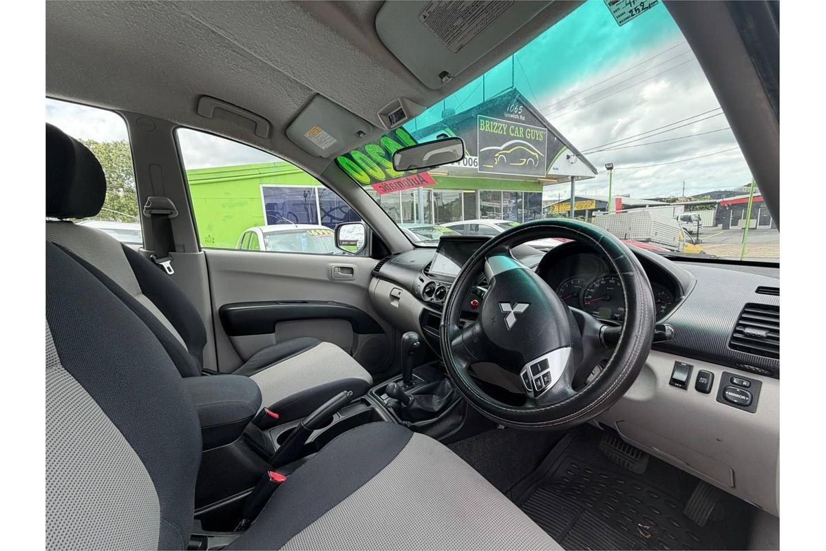 2010 Mitsubishi TRITON GLX (4x4) MN MY10 4X4