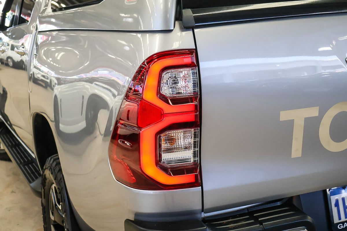 2020 Toyota Hilux SR5 GUN126R 4X4