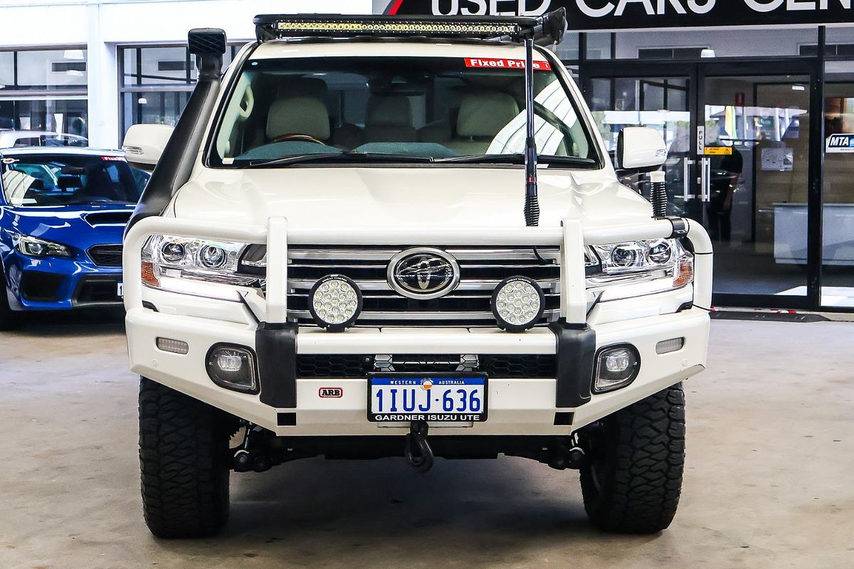 2016 Toyota Landcruiser Sahara VDJ200R