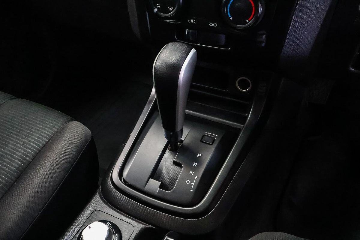 2019 Isuzu D-MAX SX 4X4