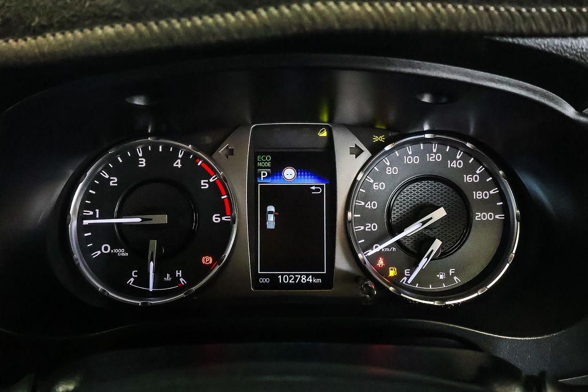 2020 Toyota Hilux SR5 GUN126R 4X4