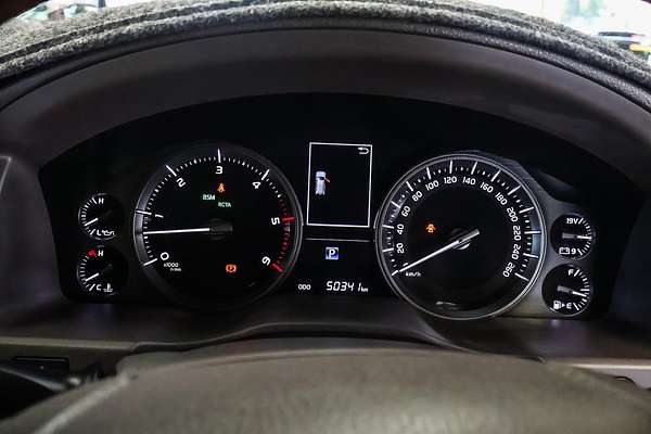 2016 Toyota Landcruiser Sahara VDJ200R