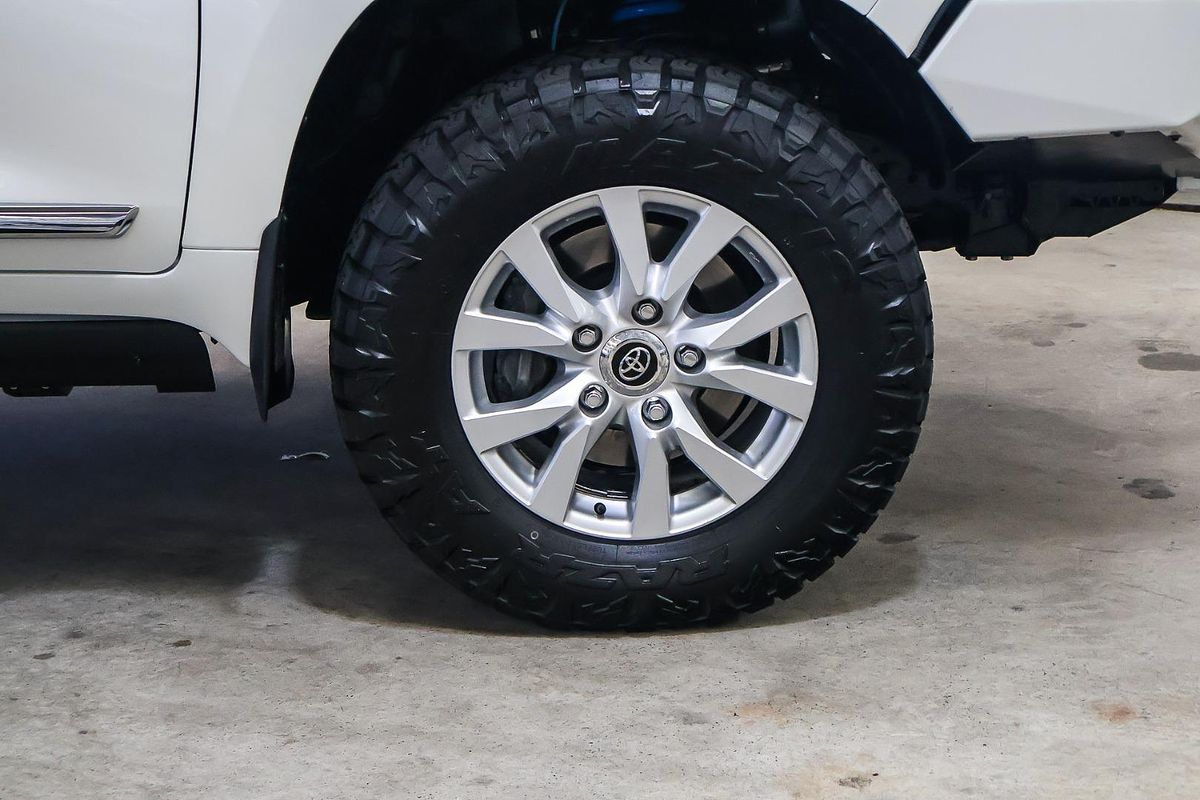 2016 Toyota Landcruiser Sahara VDJ200R