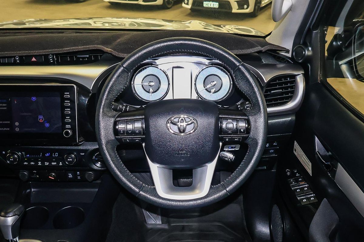 2020 Toyota Hilux SR5 GUN126R 4X4