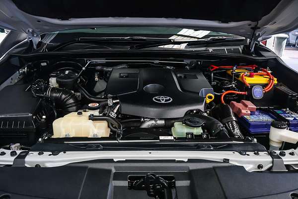 2020 Toyota Hilux SR5 GUN126R 4X4