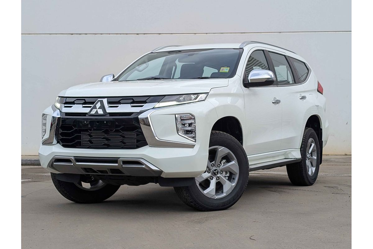2025 Mitsubishi Pajero Sport GLX QG