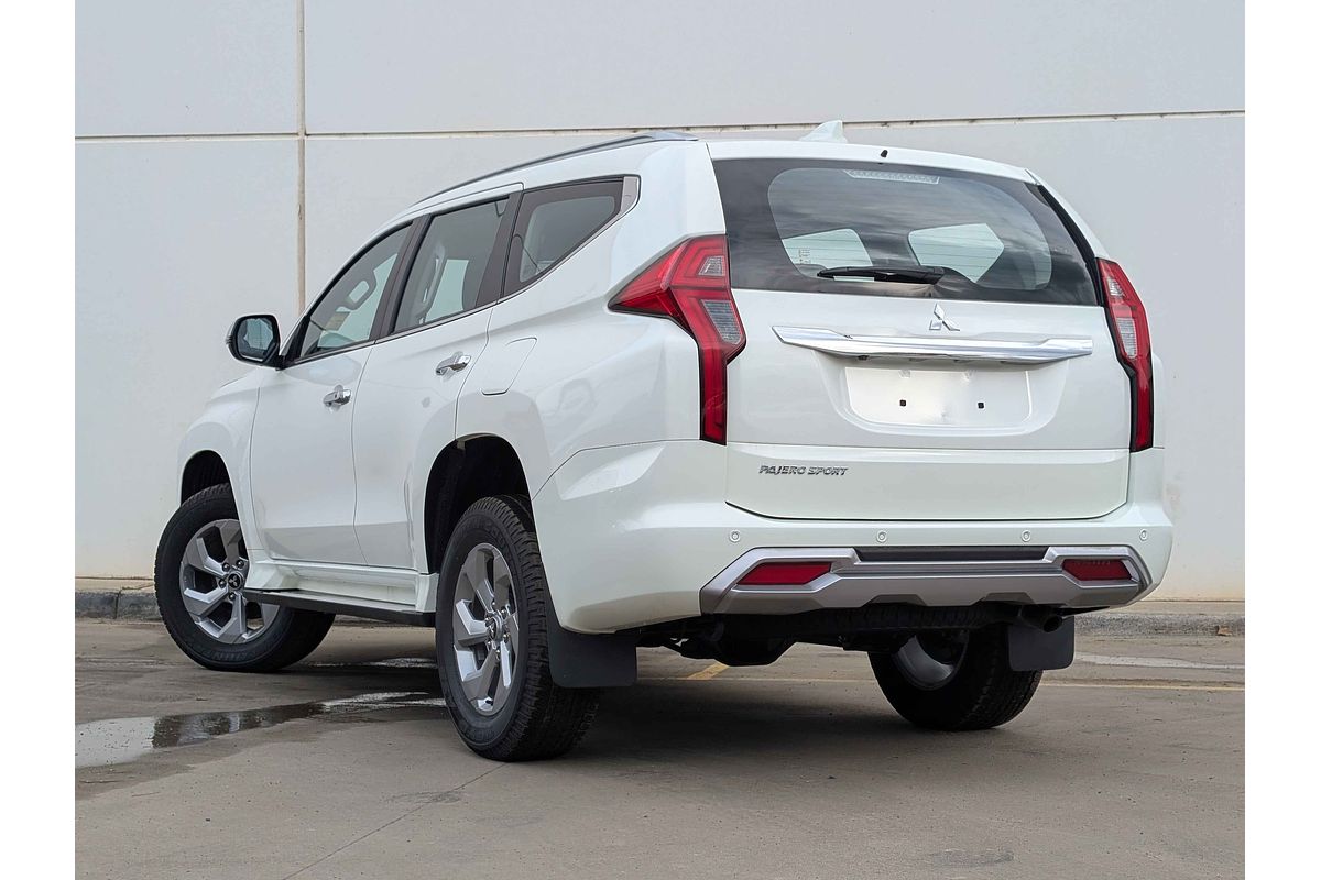 2025 Mitsubishi Pajero Sport GLX QG
