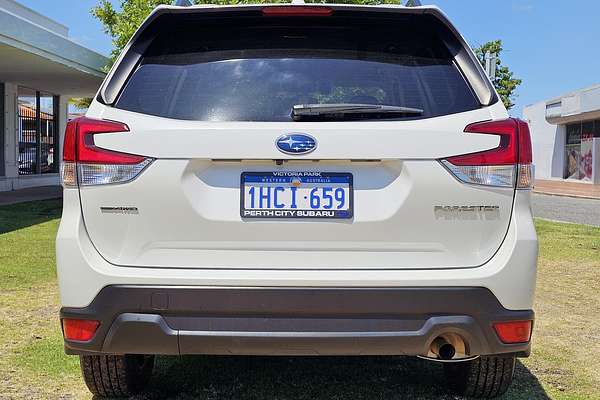 2018 Subaru Forester 2.5i S5