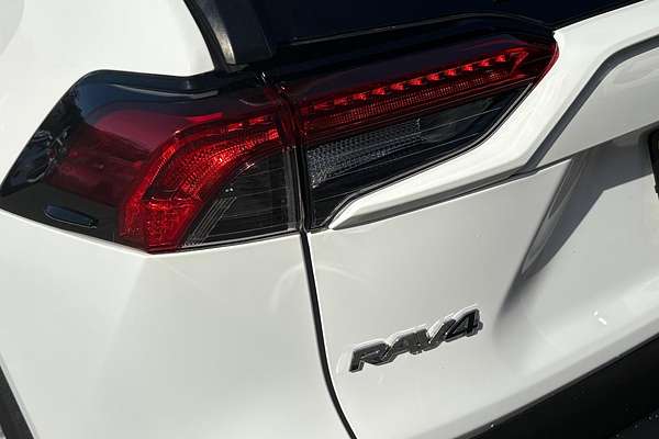 2020 Toyota RAV4 GX AXAH52R