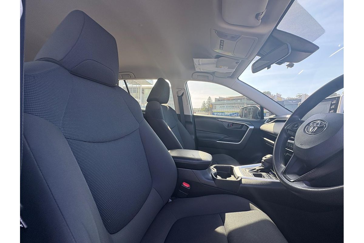 2020 Toyota RAV4 GX AXAH52R