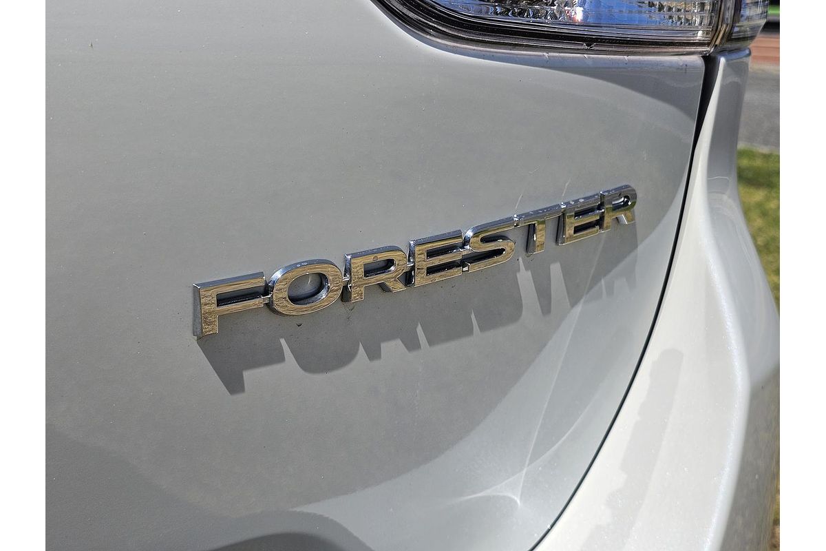 2024 Subaru Forester 2.5i-S S5