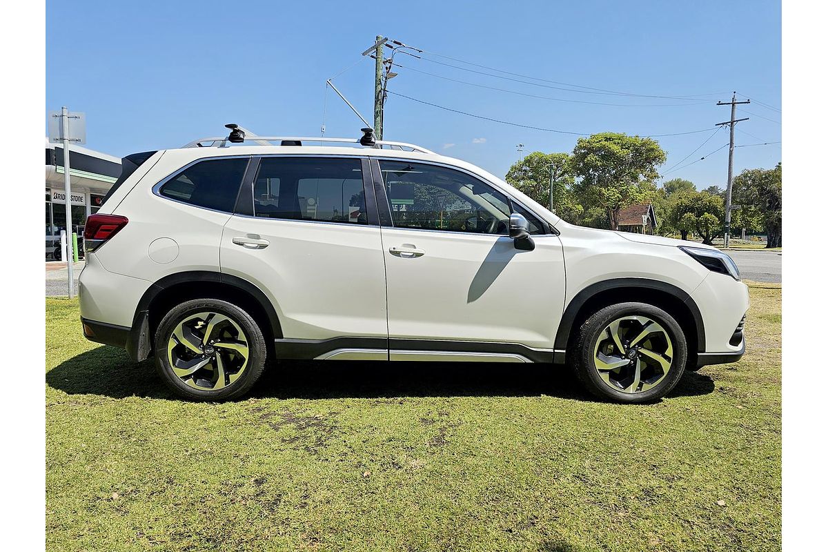 2024 Subaru Forester 2.5i-S S5