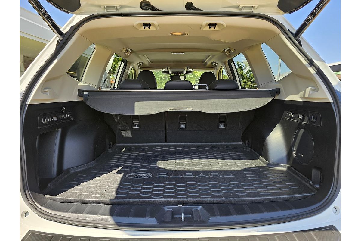 2024 Subaru Forester 2.5i-S S5