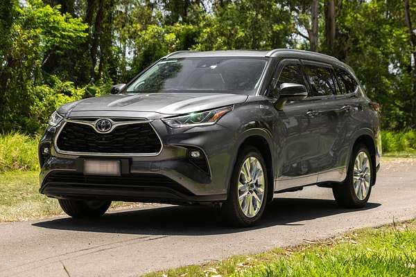 2021 Toyota Kluger Grande AXUH78R