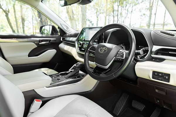 2021 Toyota Kluger Grande AXUH78R