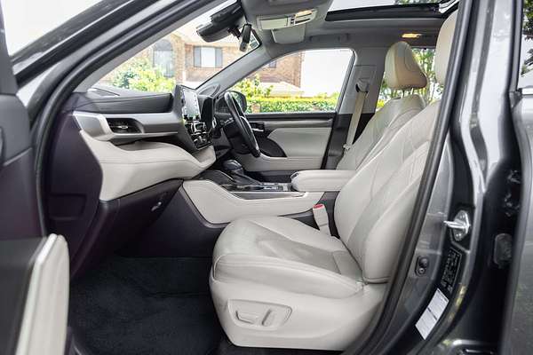 2021 Toyota Kluger Grande AXUH78R