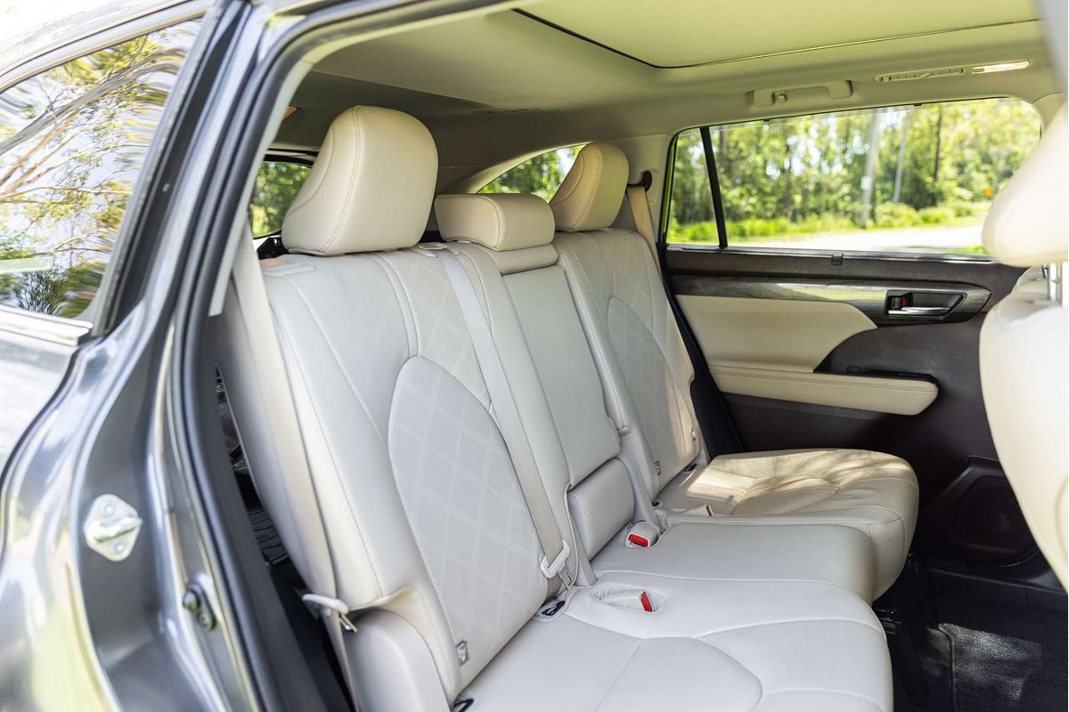 2021 Toyota Kluger Grande AXUH78R