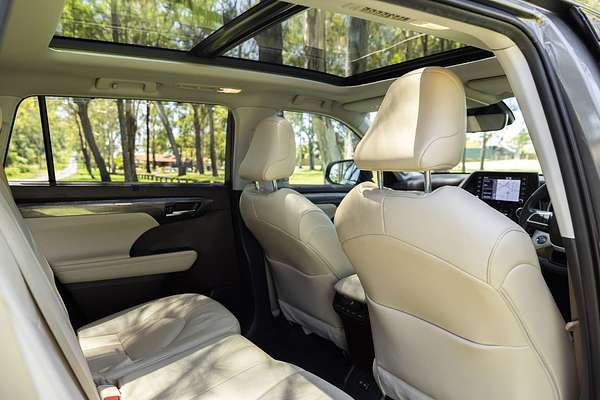 2021 Toyota Kluger Grande AXUH78R