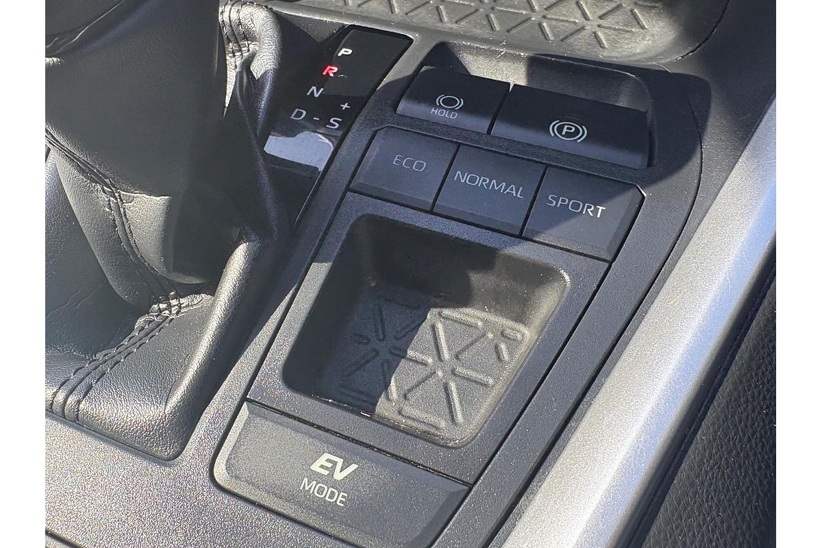 2020 Toyota RAV4 GX AXAH52R