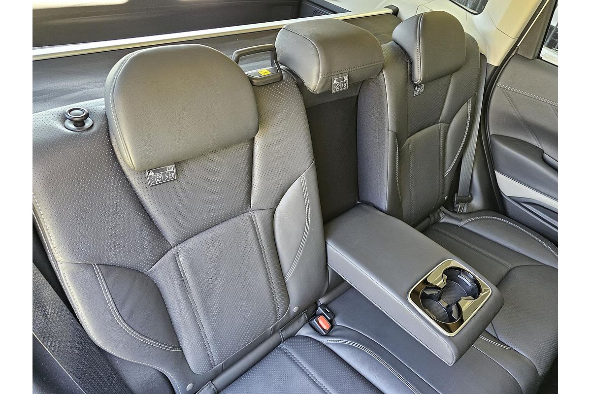 2024 Subaru Forester 2.5i-S S5