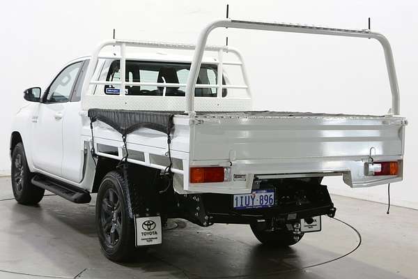 2025 Toyota Hilux SR GUN126R 4X4