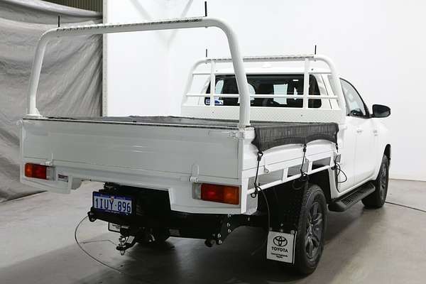 2025 Toyota Hilux SR GUN126R 4X4