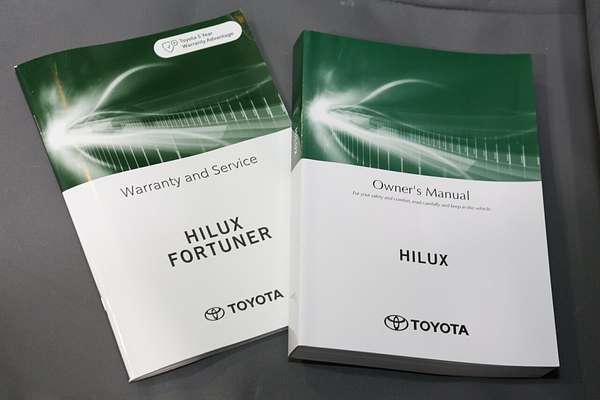 2025 Toyota Hilux SR GUN126R 4X4