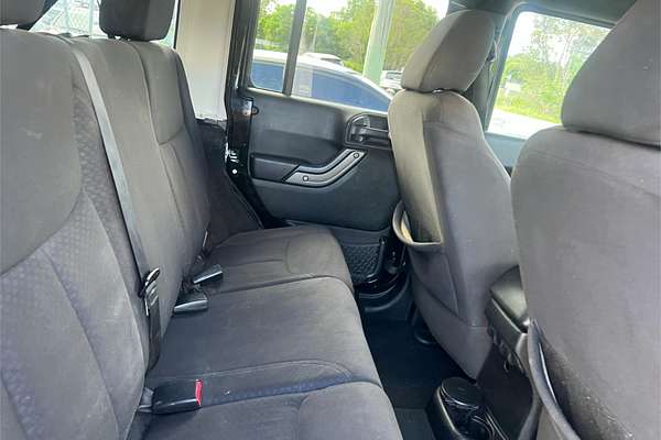 2012 Jeep Wrangler Unlimited Sport JK