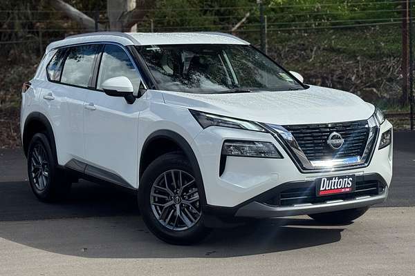 2025 Nissan X-TRAIL ST T33