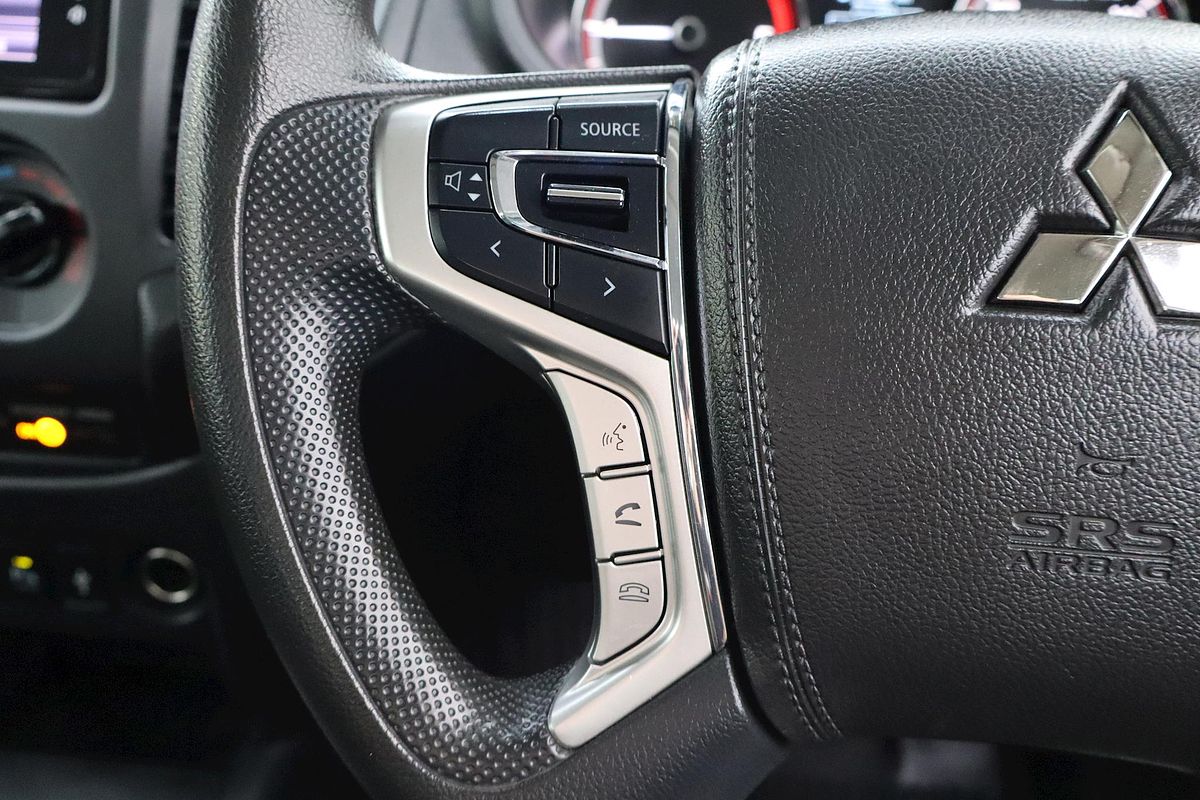 2022 Mitsubishi Triton GLX MR 4X4