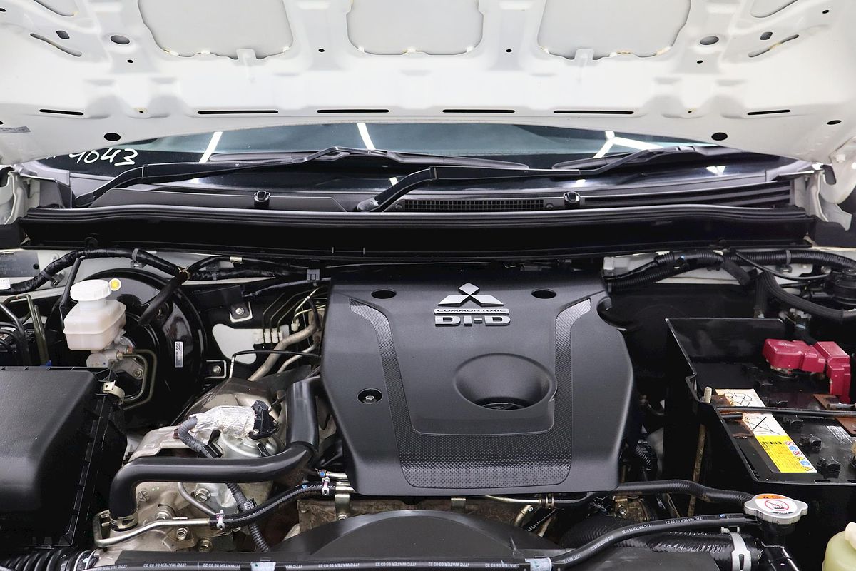 2022 Mitsubishi Triton GLX MR 4X4