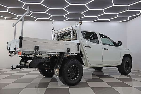 2022 Mitsubishi Triton GLX MR 4X4