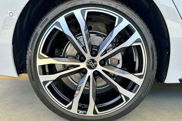 2025 Audi A5 TFSI 150kW S line B10