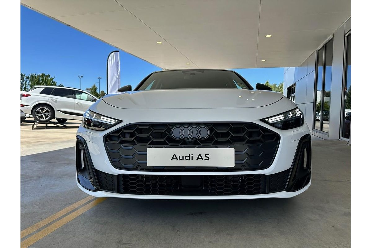 2025 Audi A5 TFSI 150kW S line B10
